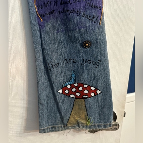 YMI Vintage hand painted Alice in wonderlands jeans - size 1 - Picture 7 of 12